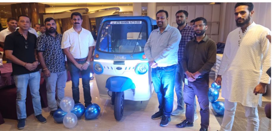 India’s No.1 electric auto, Mahindra Treo Plus, unveiled  with a metal body by Astro India in Jammu