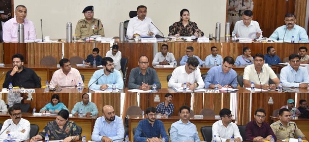 Divisional Commissioner, Jammu  directs ADCs to clear departmental enquiry pendencies within a month
