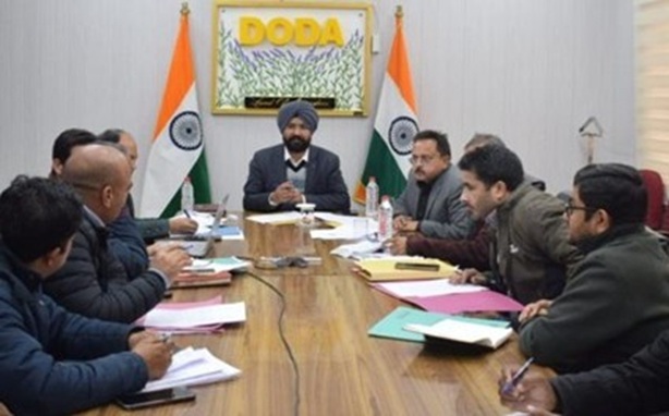  DC Doda  reviews status of under construction Jal Shakti schemes