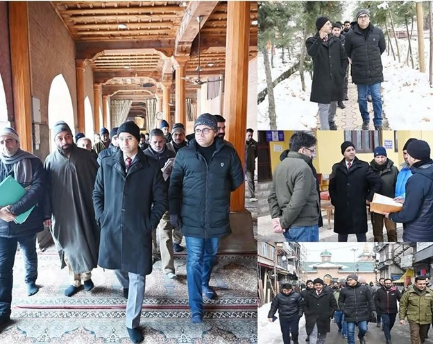 DC Shopian; Director Archives, Archeology & Museums visit heritage sites of district