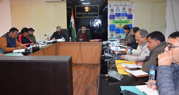 DC Poonch stresses for online services under the Public Service Guarantee Act 