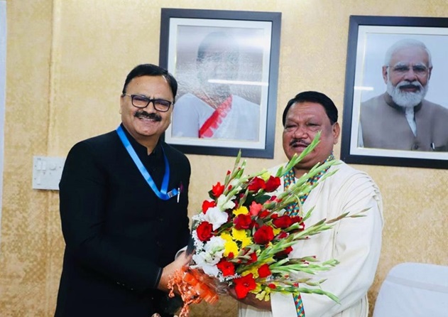 Javed Rana meets Union Minister for Tribal Affairs