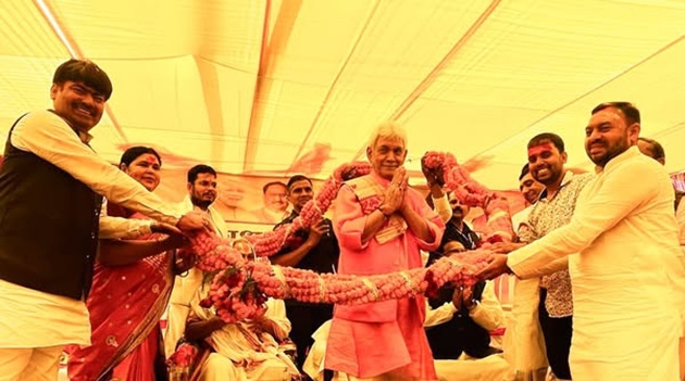 'LG Manoj Sinha in  Jehanabad: Attends 'Holi Milan Samaroh' '