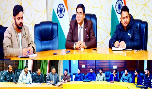 'DC Kishtwar expressing concern over the slow installation under PM Surya Ghar Muft Bijli Yojana'