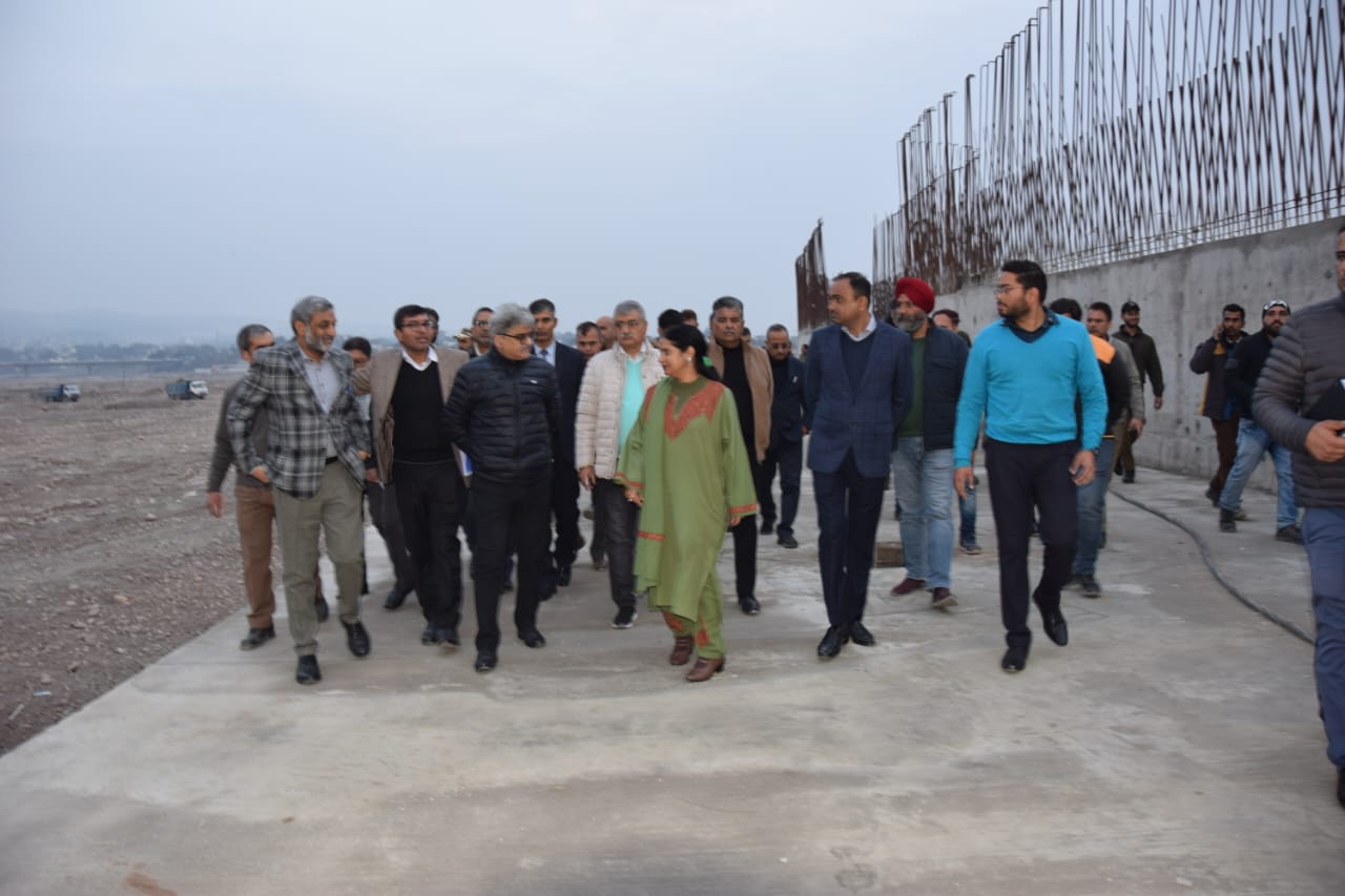 CS J&K visits Tawi Riverfront Development project site