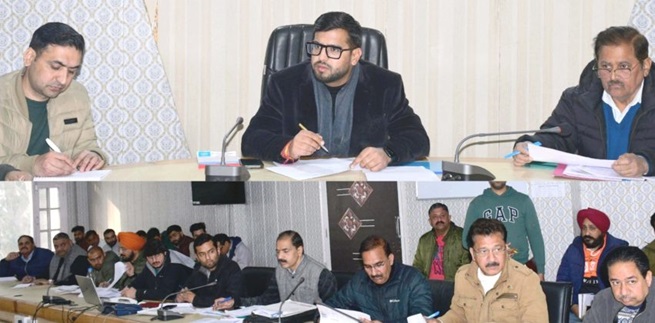 DC Rajouri reiteratesSdministration’s commitment to ensuring the successful implementation of JJM