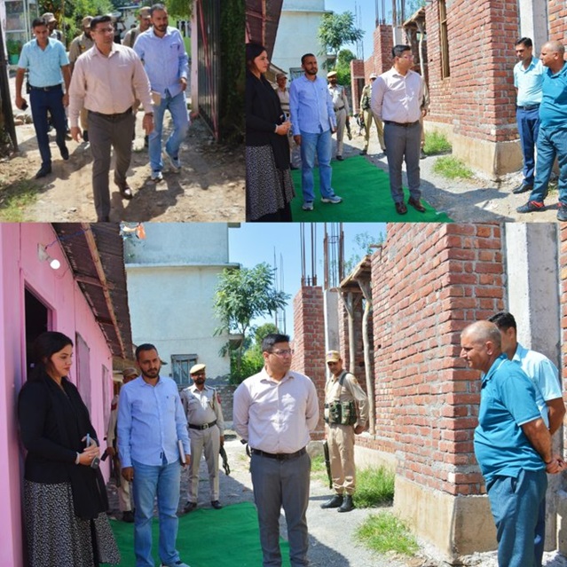 DEO Poonch conducts inspection of Urban Polling Stations 