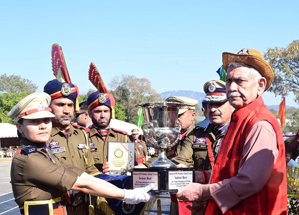 'LG J&K reviews passing out Parade of probationer DySPs ; Appreciates J&K Police'