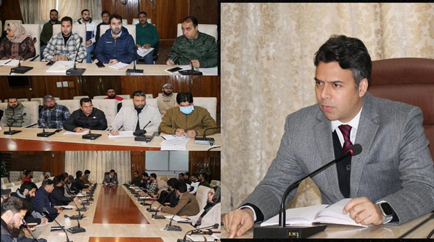 DC Srinagar reviews progress of registrations under JK Samadhan Portal