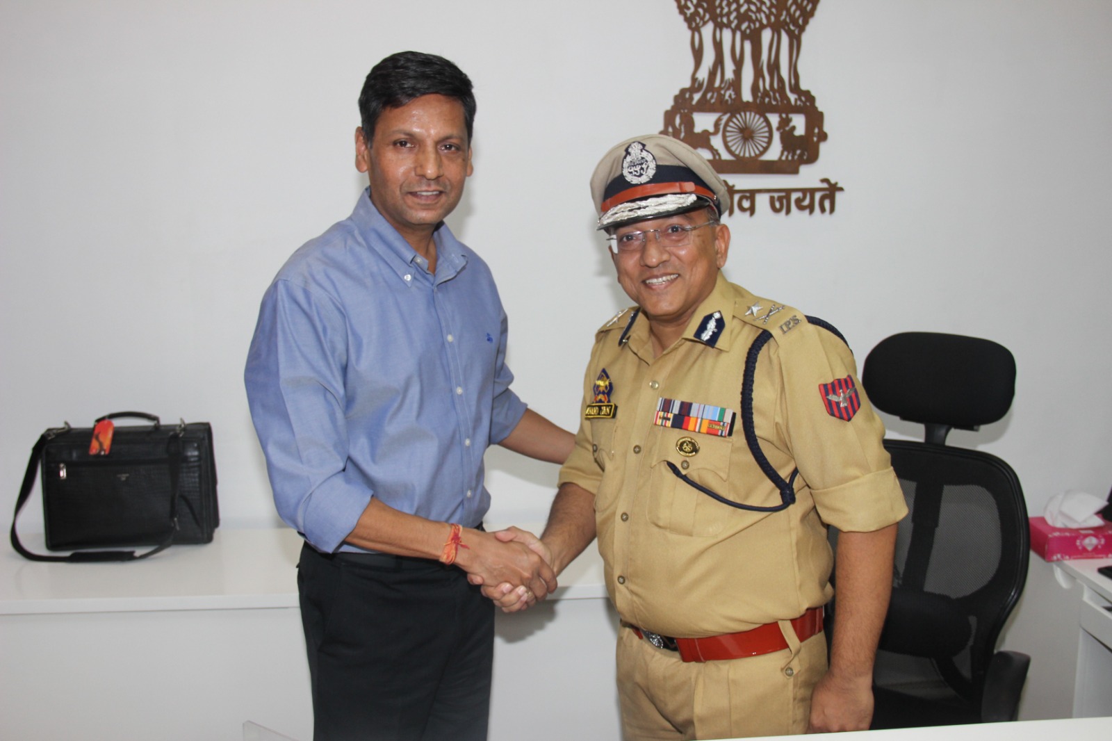 Anand Jain takes over as IGP Jammu