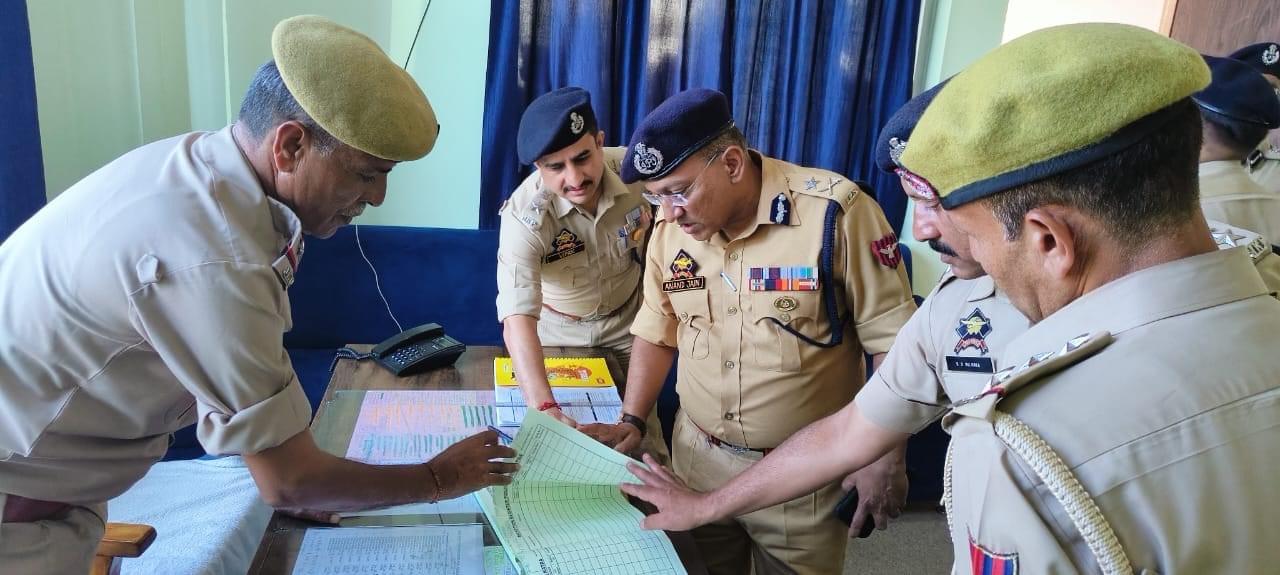  IGP Jammu Anand Jain visits Police Station Bhawan & Katra