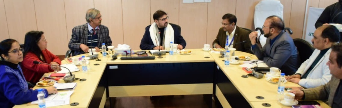 Minister Satish Sharma visits NABARD J&K Regional Office