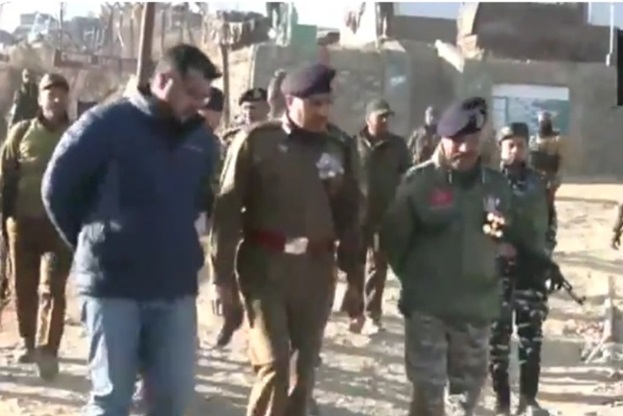 ADGP/IGP CRPF, DIG. Pooch-Rajouri ors assess security situation