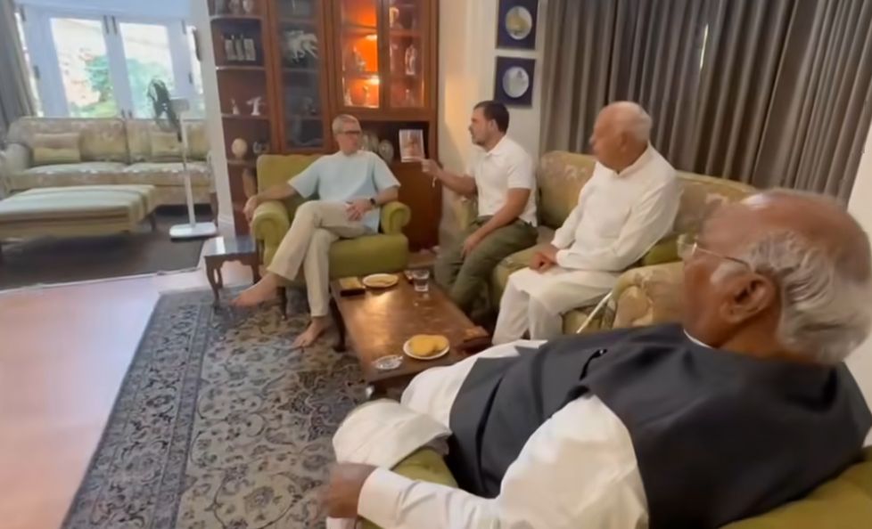 Rahul Gandhi at Omar's Residence ; Congress -NC Alliance finalized and announced