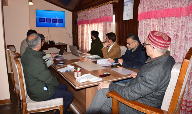 Chief Minister reviews functioning of "Raabita" office: Directs for improving quality of disposal of public grievances 