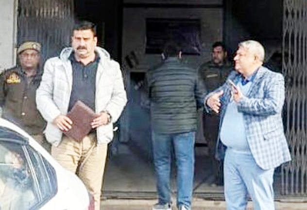 'Transport Commissioner conducts surprise visit to ARTO Office'