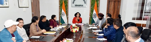 DC Udhampur discusses creation of institutional business support mechanism 